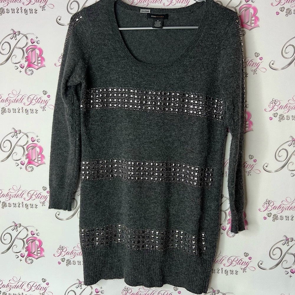 BCBGMaxAzria sweater studded grey and Silver Crew Neck Geometric Detail wool